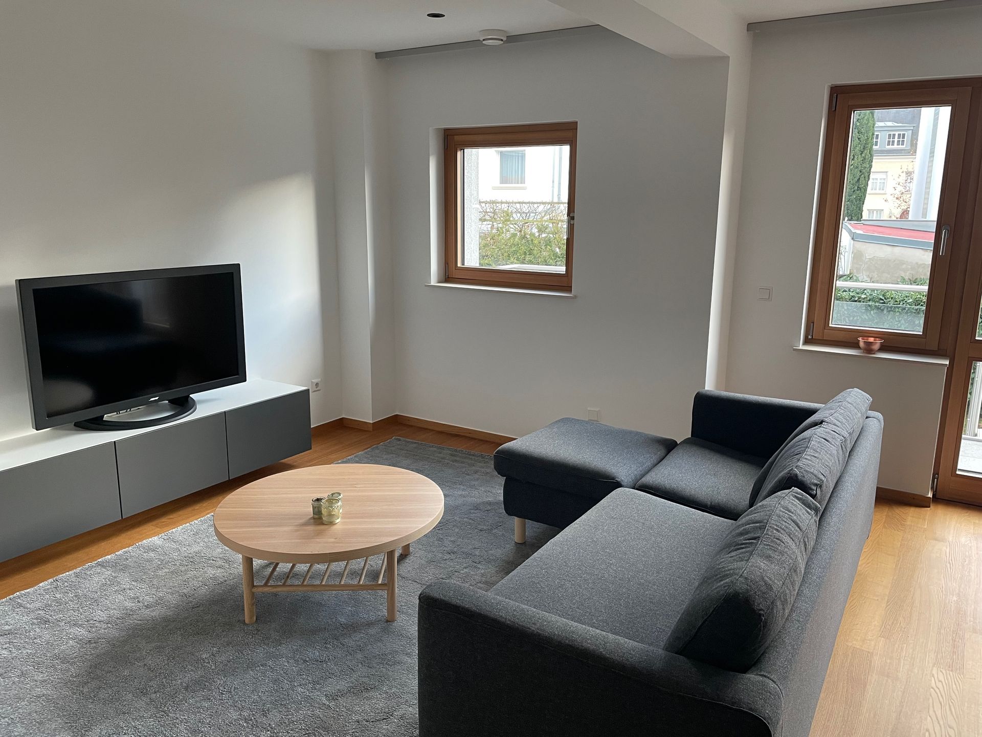 Room 4 — 49, rue Charles IV, Luxembourg-Belair